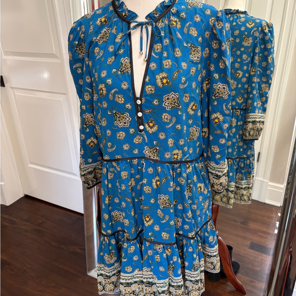 Veronica Beard Blue and Gold Long Sleeve Dress